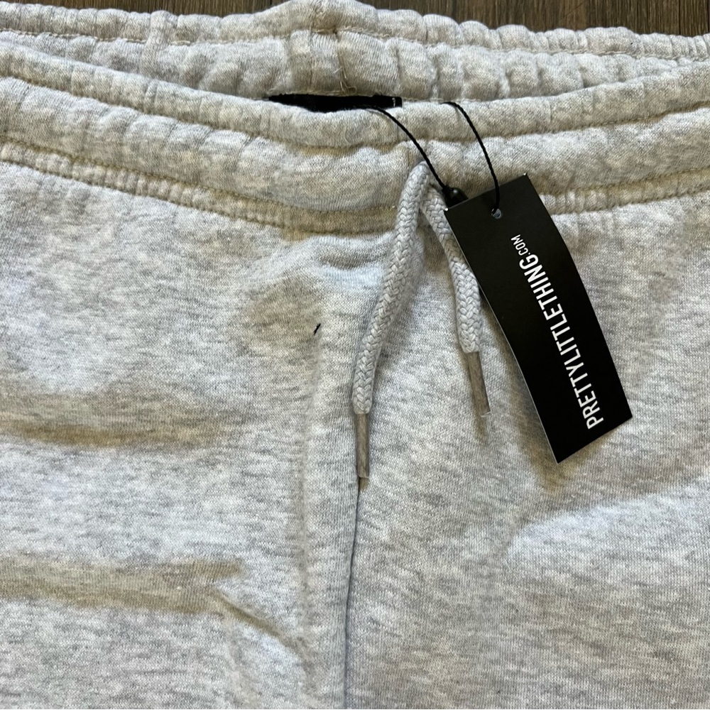 NWT PrettyLittleThing Ash Grey Thigh Pocket Casual Cuffed Joggers Sweatpants S - Picture 5 of 11